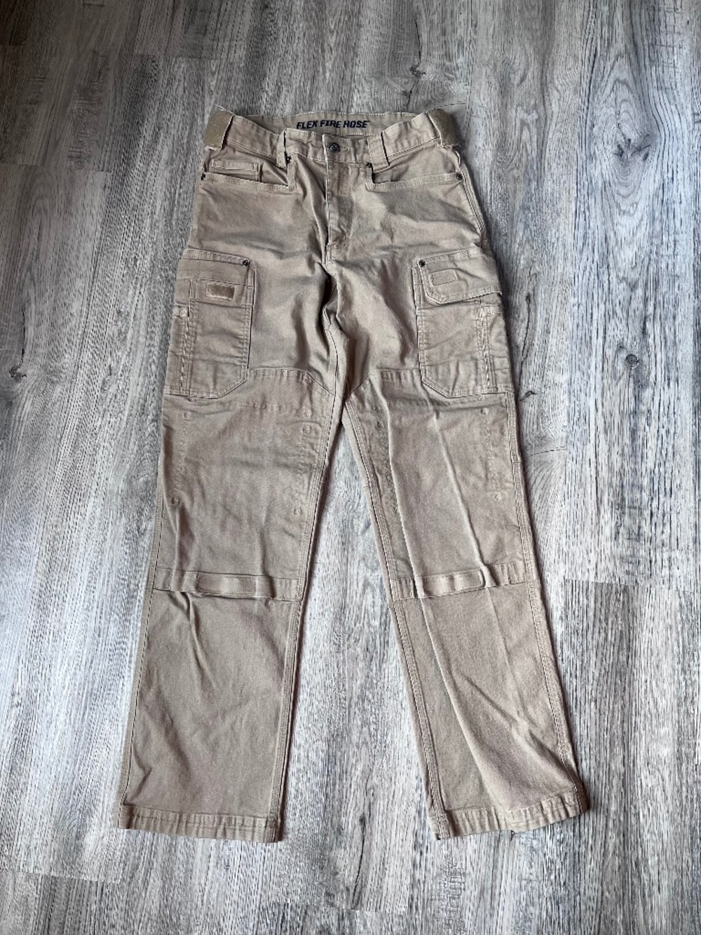 DuluthFlex Fire Hose Ultimate Relaxed Fit Cargo Pants 32x34 relaxed fit
